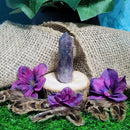 Obélisque poli en améthyste (hauteur de 3 à 4 po)