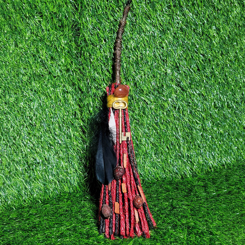 Besom - Hand Made - Lilith 12.5"L
