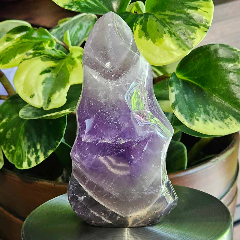 Chevron Amethyst Flame - 4.25"H