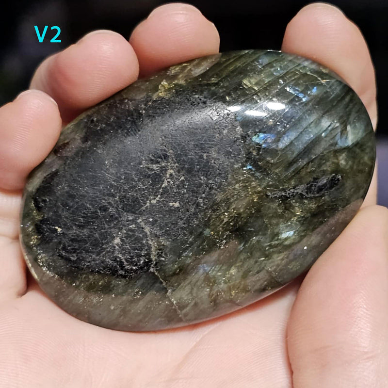 Palm Stone - Labradorite 1.75" x 2.5" (Medium)