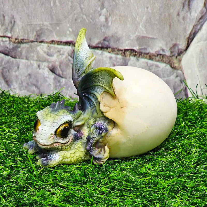Figurine bébé dragon - nouveau-né - 4" x 3" de haut
