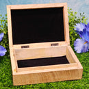 Boîte doublée de bois - Corbeau sculpté 5" x 7"