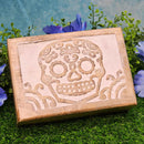 Boîte doublée de bois - Santa Muerte sculptée 5" x 7"