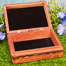 Boîte doublée de bois - Arbre de vie sculpté 5" x 7"