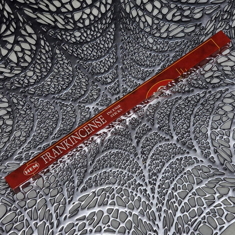 HEM Frankincense Incense Sticks (8 Gram)