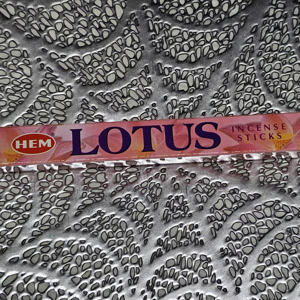 HEM Lotus Incense Sticks (8 Gram)