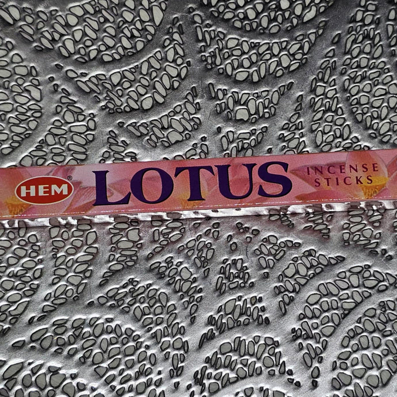 HEM Lotus Incense Sticks (8 Gram)