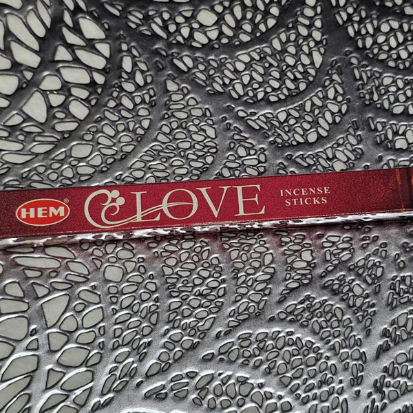 HEM Love Incense Sticks (8 Gram)