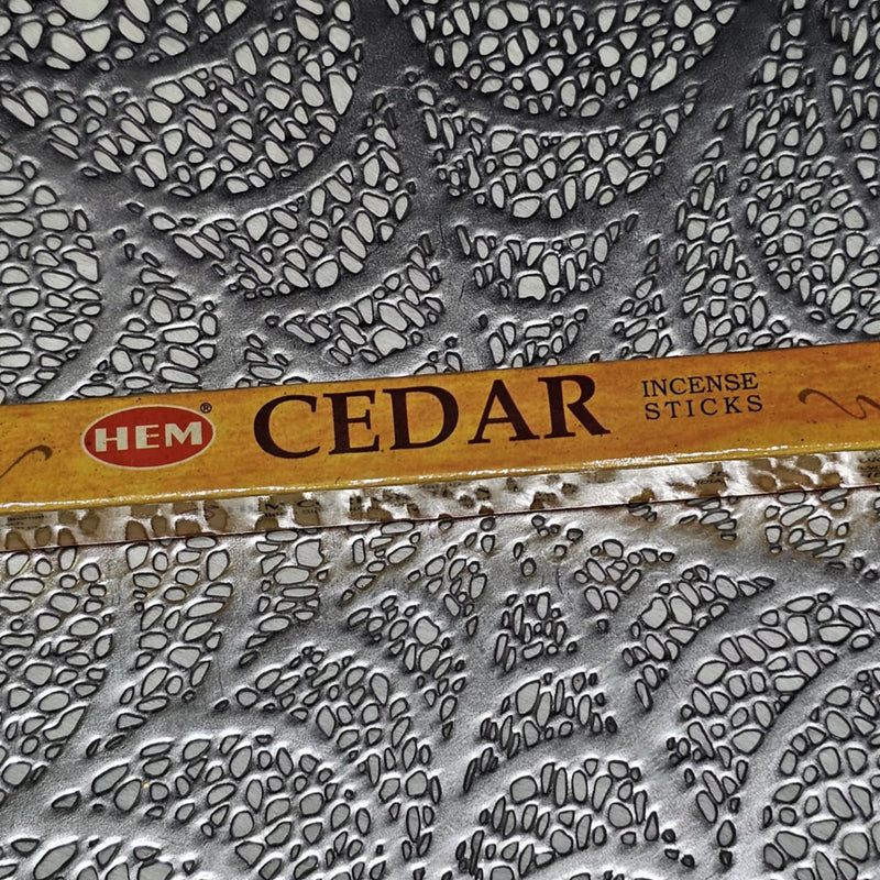 HEM Cedar Incense Sticks (8 Gram)