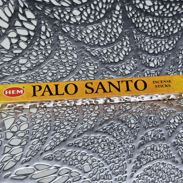 HEM Palo Santo Incense Sticks (8 Gram)