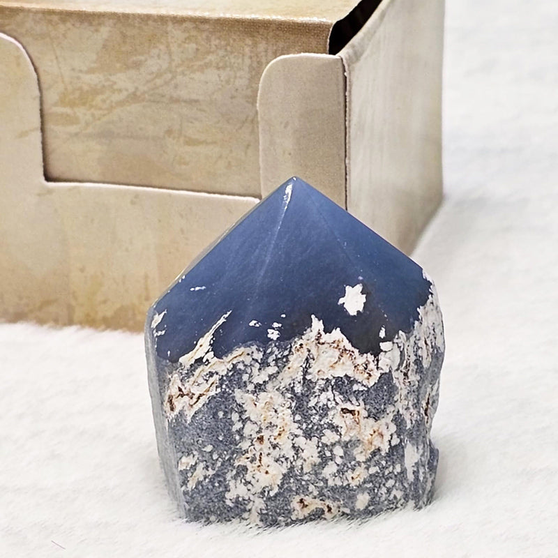 Boxed Point Gemstone 1.5" to 2.5" - Angelite