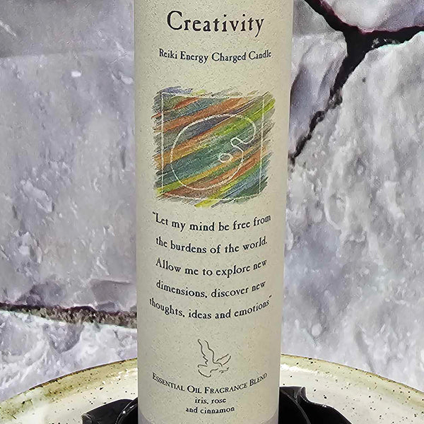 Bougie pilier magique à base de plantes – 17,8 cm de haut – Créativité