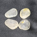 Pierre roulée topaze bleue argentée