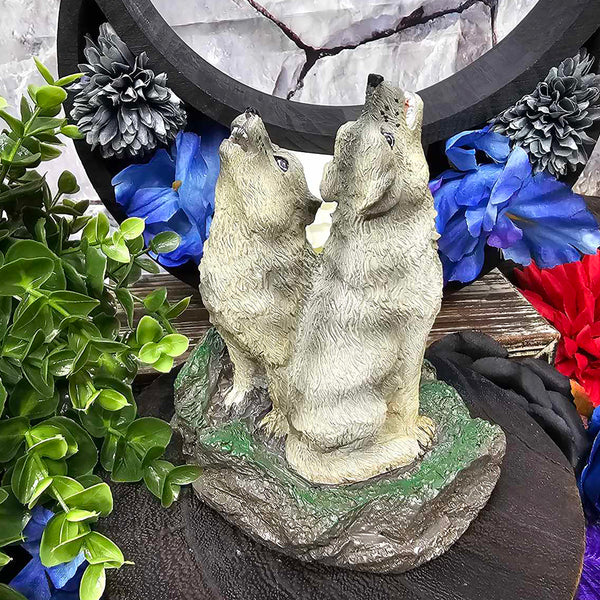 Backflow Incense Holder - Wolves Howling - Cones