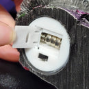 Crâne avec porte-encens roses et T-Lite / support votif - cônes / bâtons