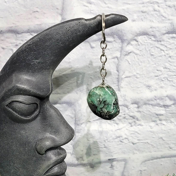 Keychain - Tumbled Stone - Emerald - 0.75" to 1.5"