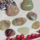 Pierre roulée aragonite verte