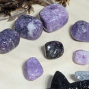 Pierre roulée lépidolite