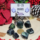 Pierre roulée cyanite verte