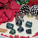 Pierre roulée cyanite verte