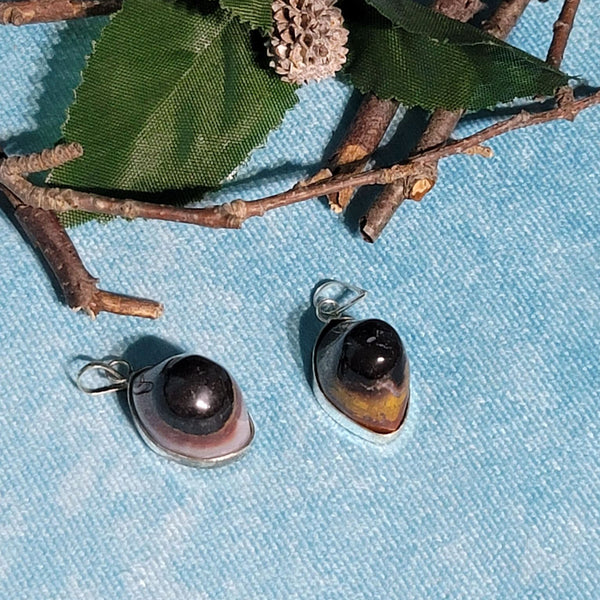 Agate Third Eye Pendant - 22mm to 33mm