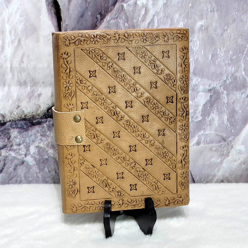 Journal en cuir - Marteau de Thor (Mjollnir) avec loquet - 5" x 7"