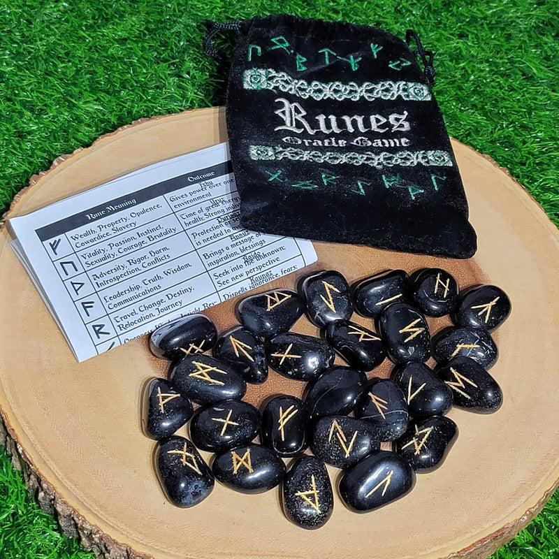 Rune Set - Black Onyx with Velvet Bag